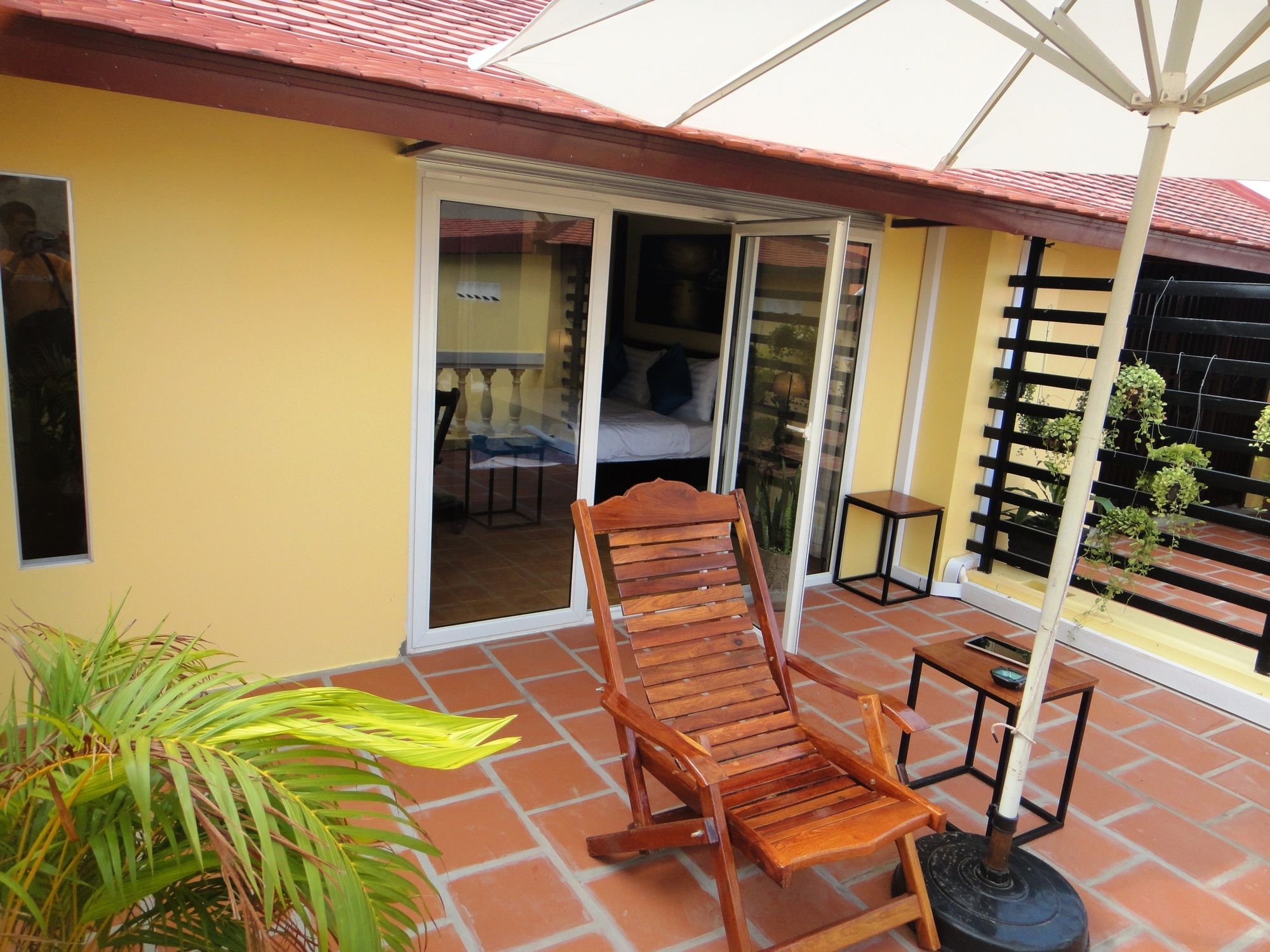 Hotel La Java Bleue Kampot Exterior photo